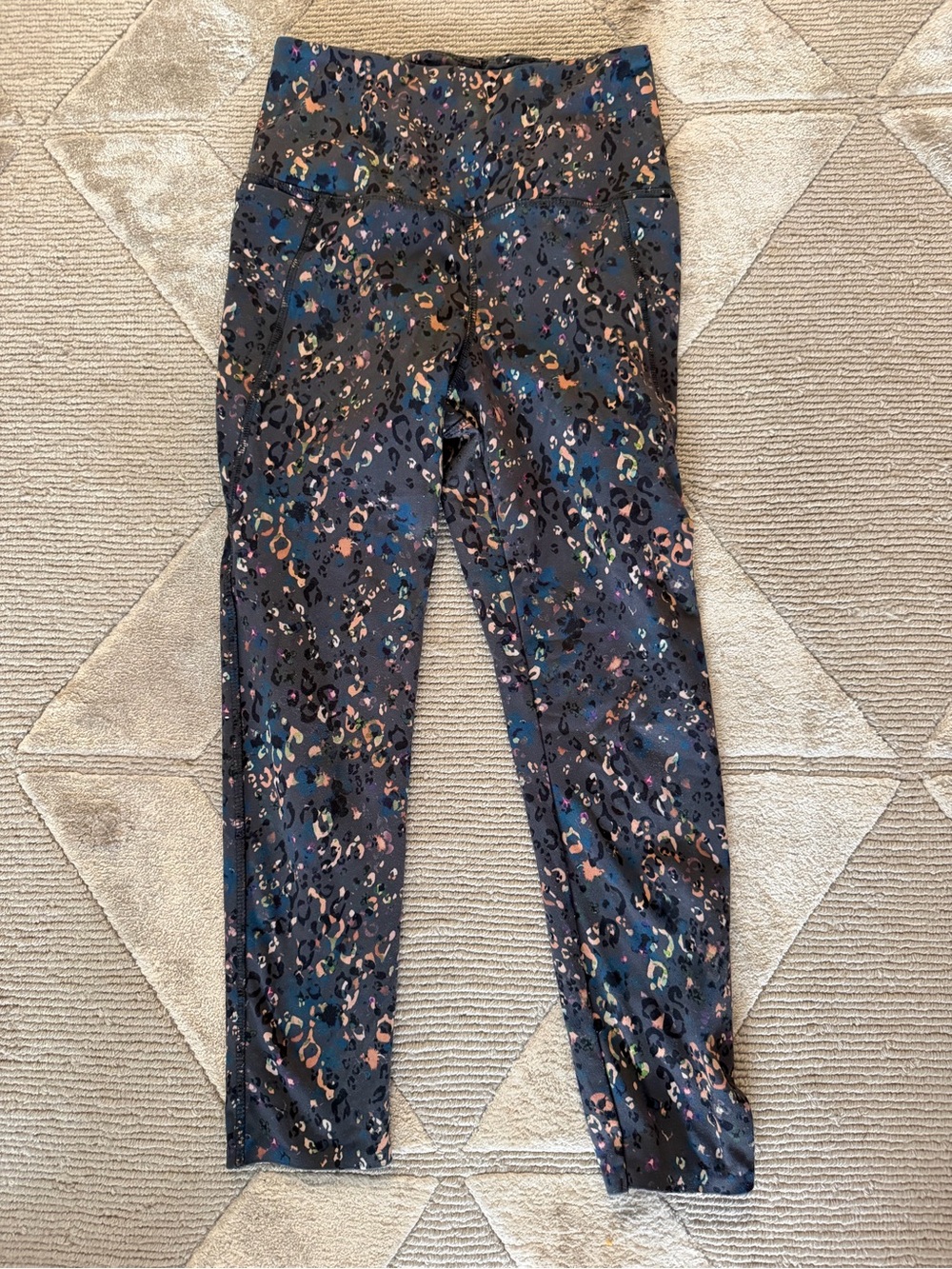 Danskin Black Multicolor Leopard Print women petite crop Leggings